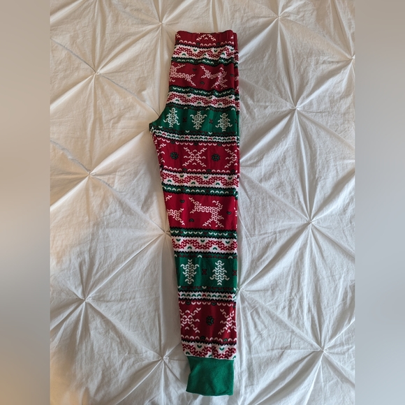 Kids holiday PJs size 7/8 - Picture 2 of 3